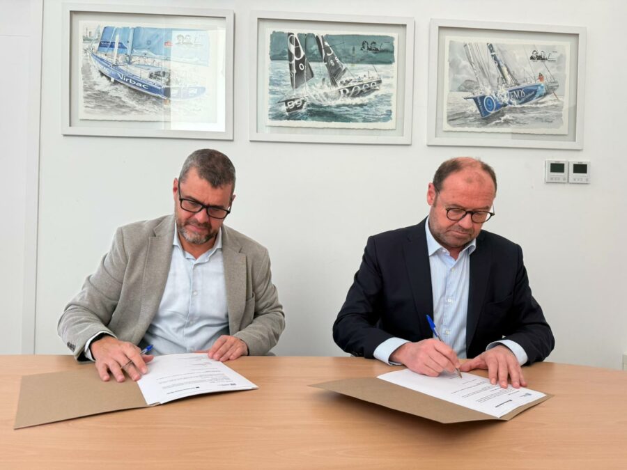 Noti - Signatura conveni Cluster Nautic