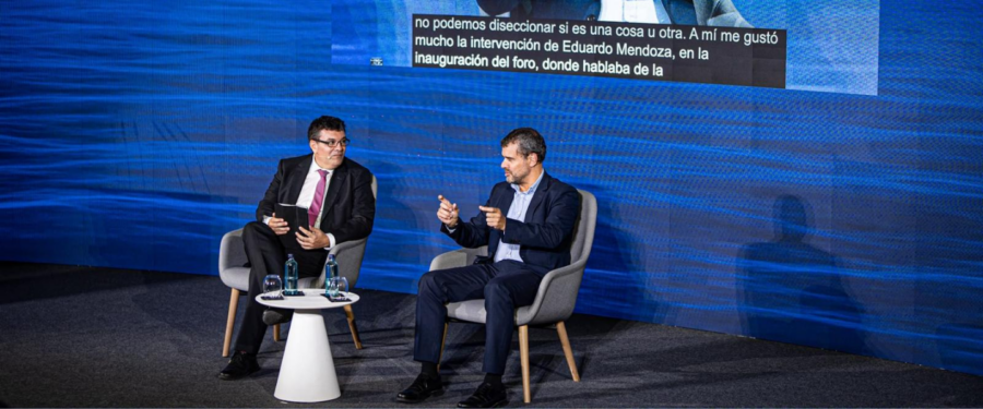 Laurà Fanega, director general de la Fundació Barcelona Capital Nàutica, va participar al III Foro Económico y Social del Mediterráneo, posant les ciutats costaneres al centre